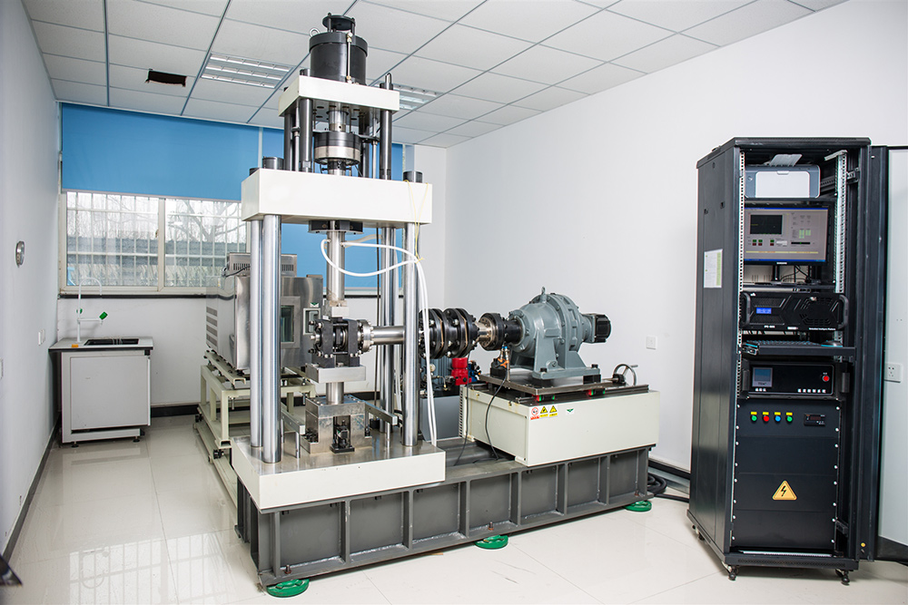 KNUCKLE-BEARING-SWING-TEST